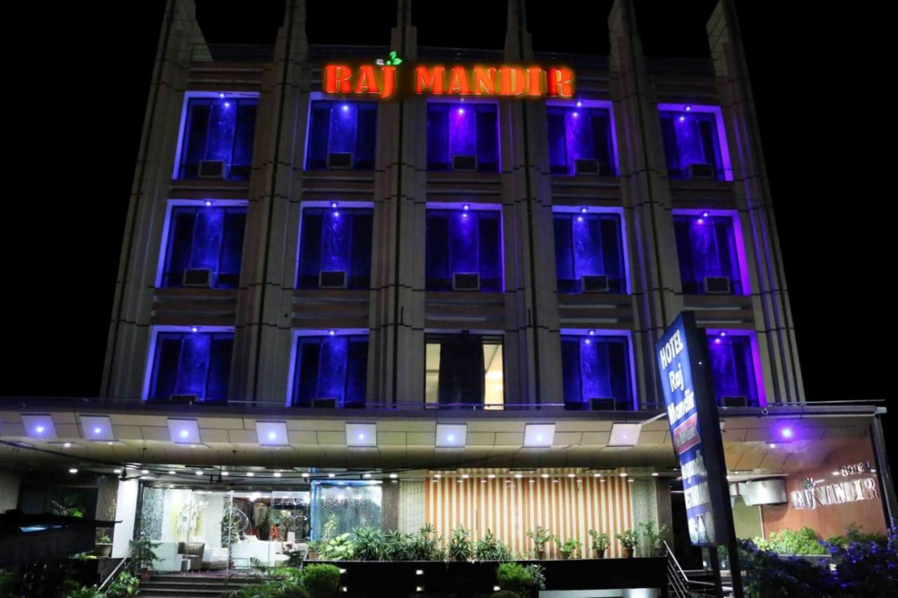 Hotel Raj Mandir Haridwar Bagian luar foto