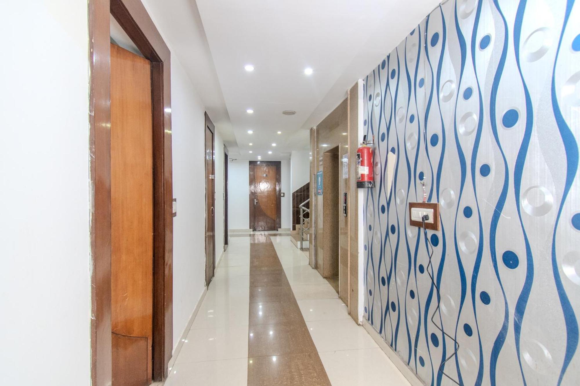 Hotel Raj Mandir Haridwar Bagian luar foto