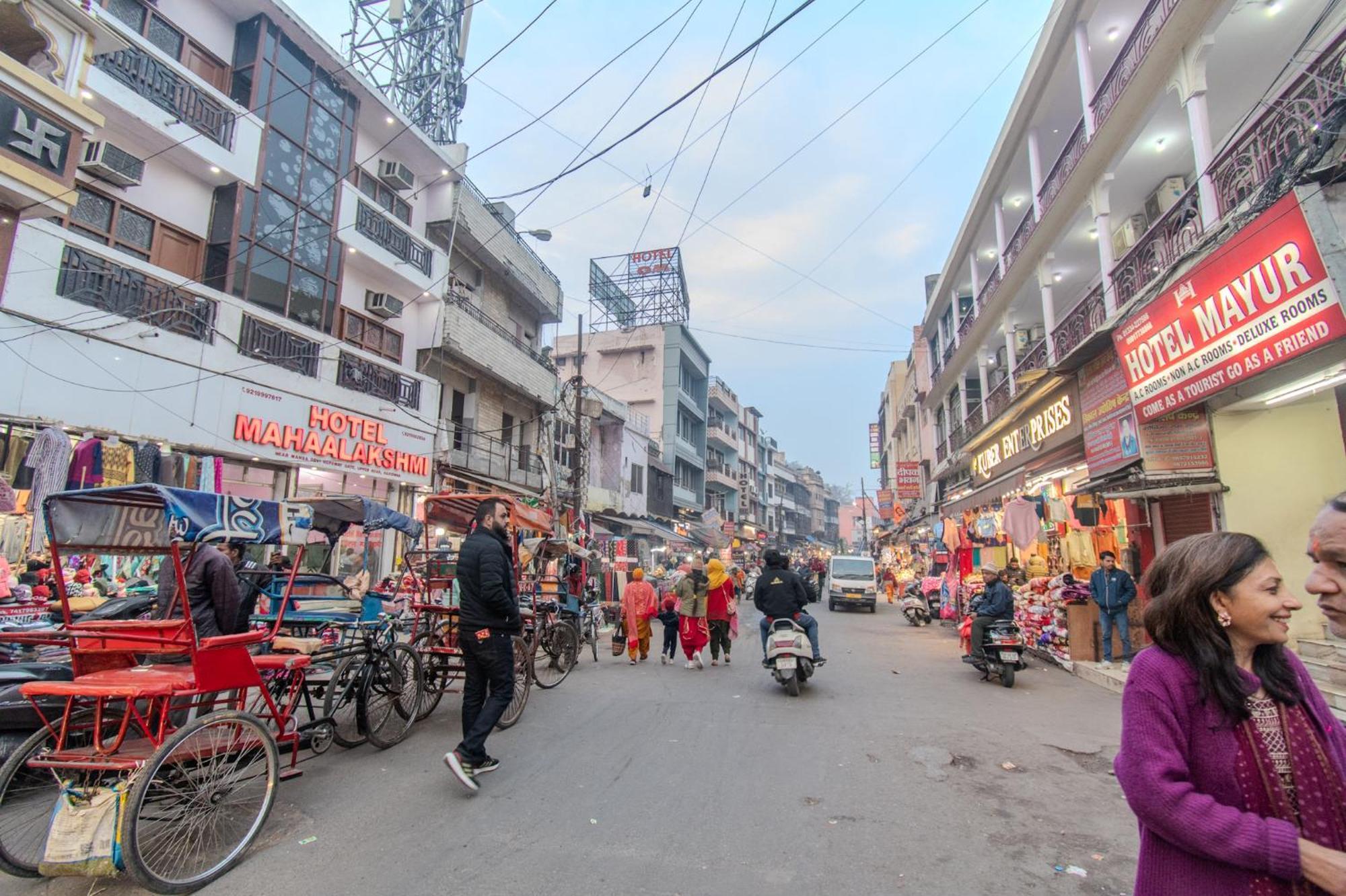 Hotel Raj Mandir Haridwar Bagian luar foto