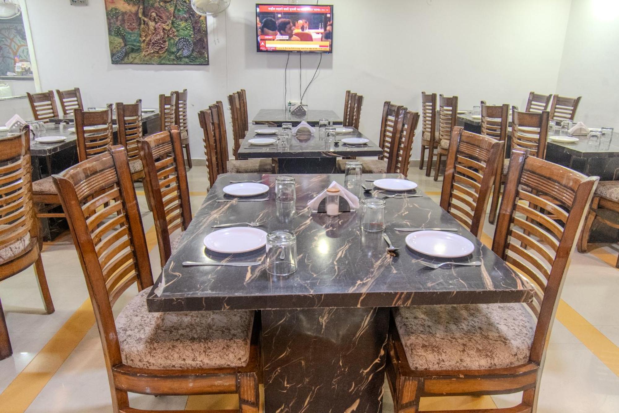 Hotel Raj Mandir Haridwar Bagian luar foto